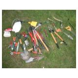 SMALL GARDEN TOOLS