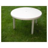 PLASTIC PATIO TABLE 46X29