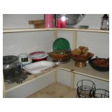SERVING TRAYS & DISHES CONTENTS OF SELF