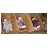 (4) ROBIN WOODS DOLLS