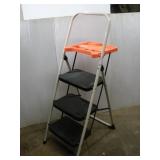 4FT STEP STOOL