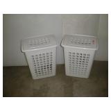 (2) LAUNDRY BASKETS STERILITE