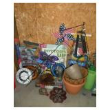 ASSORTED GARDEN ITEMS