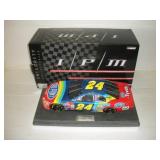 IPM JEFF GORDON PORCELAIN 1:12 SCALE - -