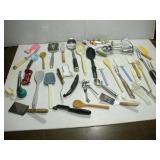 KITCHEN UTENCILS