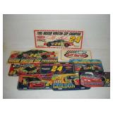 JEFF GORDON PLASTIC SIGNS & LICENSE PLATES - -