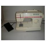 SINGER MODEL FM-22 SEWING MACHINE