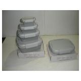 (2) COLLAPSABLE NESTING FOOD STORAGE---