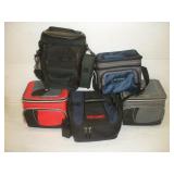 LUNCHBOXES / COOLERS
