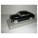 1949 MERCURY DIE CAST CAR 1;18 SCALE