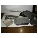 BAKING SHEETS AND BAKEWARE