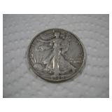 1940 WALKING LIBERTY SILVER HALF DOLLAR