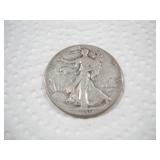 1946 WALKING LIBERTY SILVER HALF DOLLAR