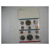 1976 DENVER AND PHILA PROOF SETS