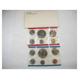 1977 DENVER AND PHILA PROOF SETS