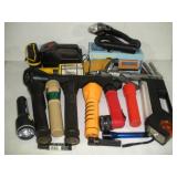 ASSORTED FLASHLIGHTS