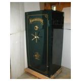 WINCHESTER 22 GUN SAFE - NO COMBINATION OR KEYS -