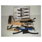 WIRE BRUSHES
