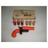 MAC 12 GA. MARINE FLARE LAUNCHER W/ FLARES