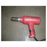 MILWAUKEE HEAT GUN