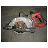 MILWAUKEE 7 1/4 IN WORM DRIVE CIRCULAR SAW