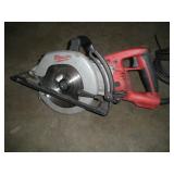 MILWAUKEE 7 1/4 IN WORM DRIVE CIRCULAR SAW