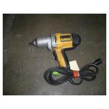 DEWALT 1/2 IN DRIVE IMPACT GUN