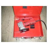 MILWAUKEE SCROLL SAW W/ KEYLESS CHUCK