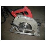 MILWAUKEE 7 1/4 IN CIRCULAR SAW