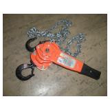 CM 1 1/2 TON RATCHETING CHAIN HOIST