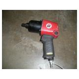 UNIVERSAL TOOL 1/2 IN DRIVE PNEUMATIC IMPACT GUN