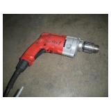 MILWAUKEE 1/2 IN DRILL