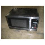 TOSHIBA 900W MICROWAVE 19X14X12