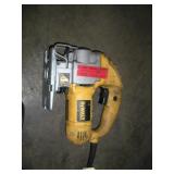 DEWALT SCROLL SAW W/ KEYLESS CHUCK