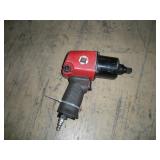 UNIVERSAL TOOL 1/2 IN DRIVE PNEUMATIC IMPACT GUN