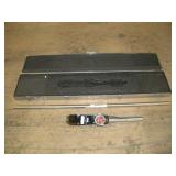 SNAP-ON 1 IN DRIVE TORQUE WRENCH  2000 FTLB