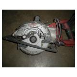 MILWAUKEE 7 1/4 IN WORM DRIVE CIRCULAR SAW