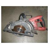 MILWAUKEE 7 1/4 IN WORM DRIVE CIRCULAR SAW