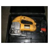 DEWALT SCROLL SAW W/ KEYLESS CHUCK