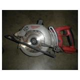 MILWAUKEE 7 1/4 IN WORM DRIVE CIRCULAR SAW