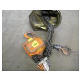 INGERSOLL RAND 1 TON CHAIN HOIST