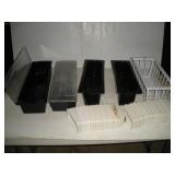 ASSORTED PLASTIC CONTAINERS