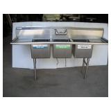 REGENCY NSF STAINLESS STEEL TRIPLE BOWL SINK