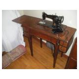 Singer Electric Sewing Machine & Sewing Notions