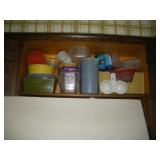 Contents Of Shelf - Plastics Contents Of Shelf - Plastics