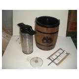 Electric Ice cream Maker 14 Inches Tall Electric Ice cream Maker 14 Inches Tall