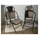 4 Folding Chairs 4 Folding Chairs