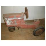 Vintage Farmall Tractor Ride On Toy 19"x36"x26"