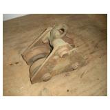 Yale Beam Dolly 10" x 16" x 14" Yale Beam Dolly 10" x 16" x 14"