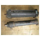 (2) Hydraulic Cylinders 20" Length (2) Hydraulic Cylinders 20" Length